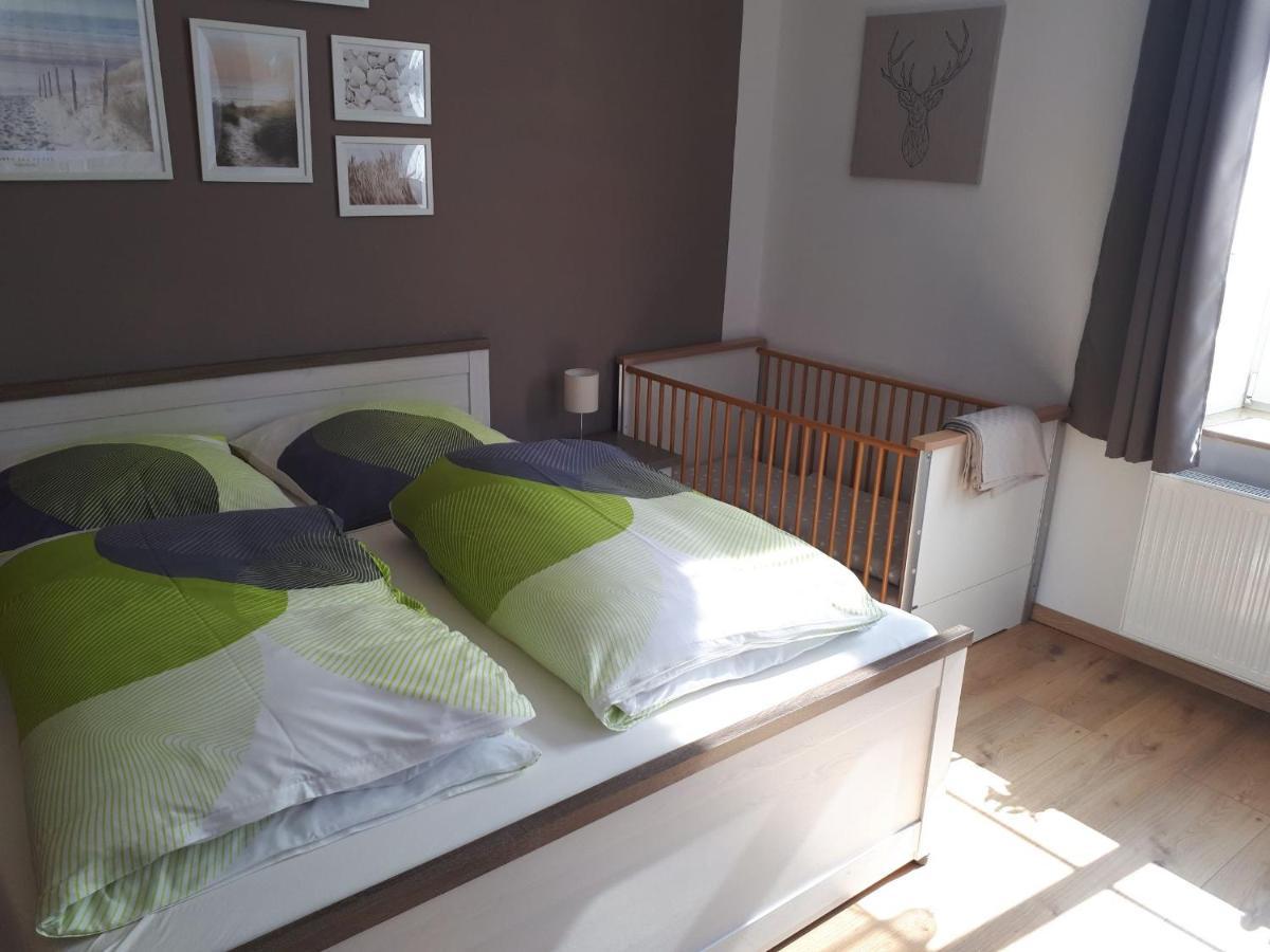 Ferienwohnung Auf Einem Gutshof Nordenham Bagian luar foto